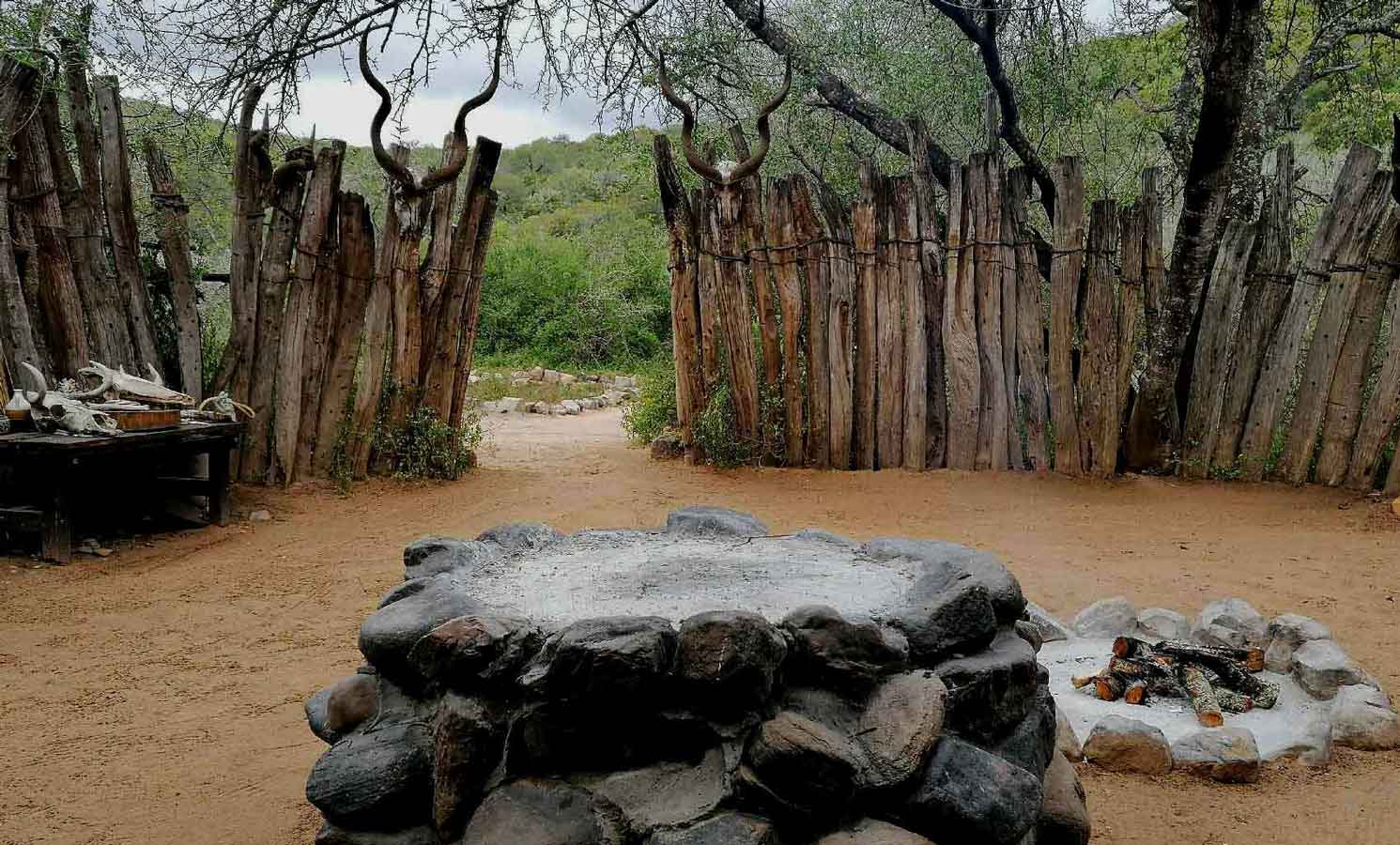 Quartermains-camp-in-and-out-of-africa